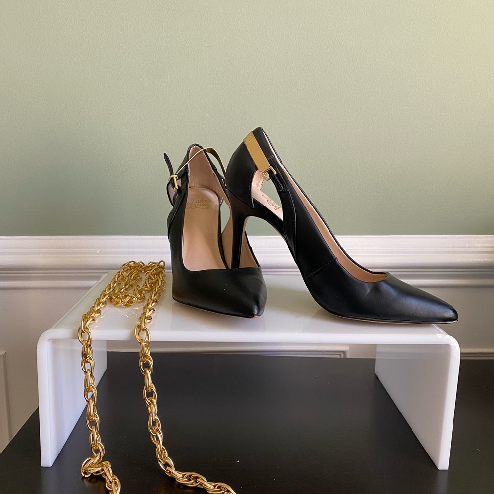 Jada Brave Point Black Heels with Gold Accent